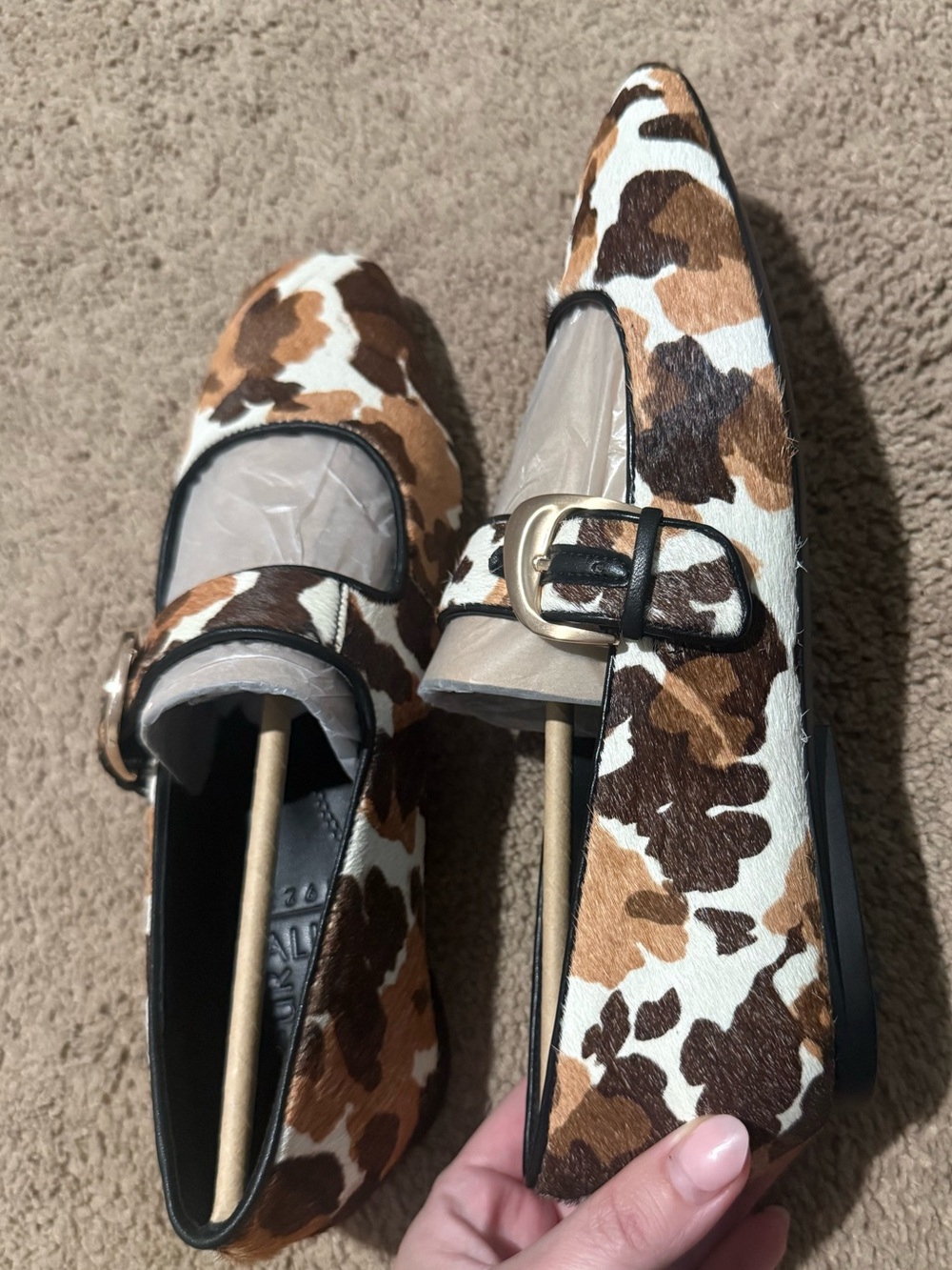 Cow print Mary Jane flat 7.5 W